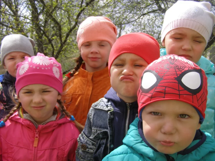 Не хочу в дитячий садочок :(